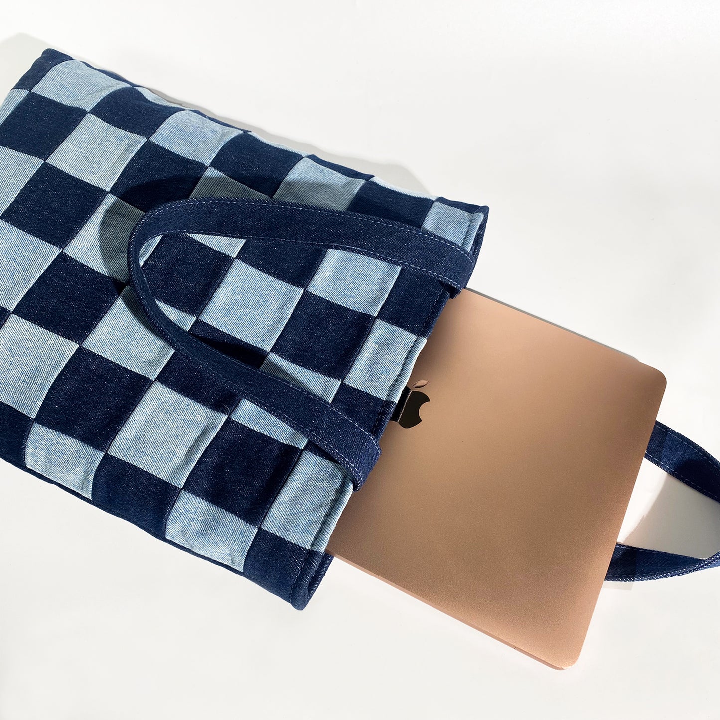 Stylish and Durable Caro Tote Bag with Unique Checkered Pattern